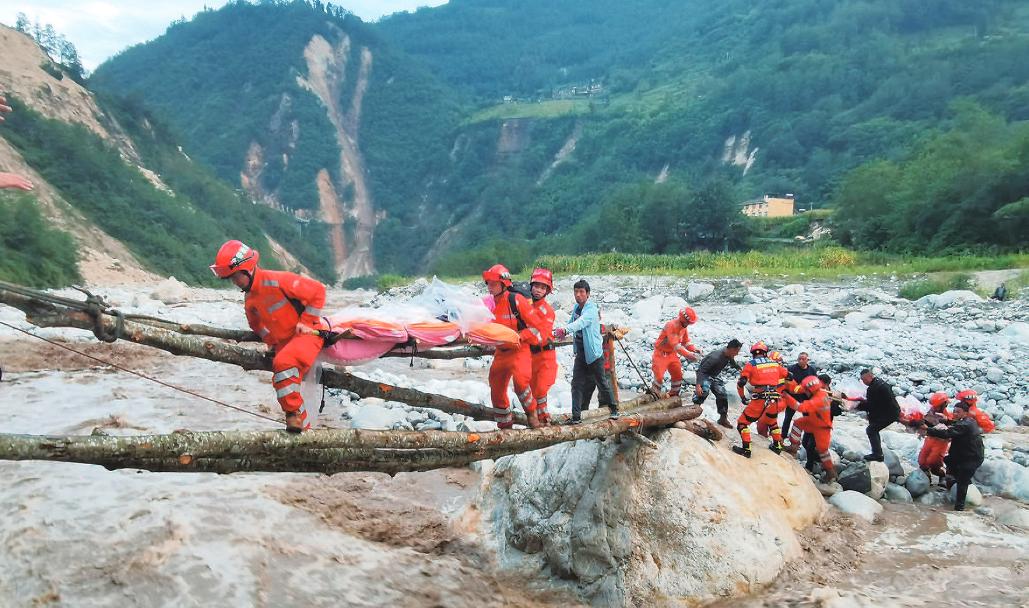 甘孜地震最新，救援行動(dòng)與災(zāi)后重建的艱難征程